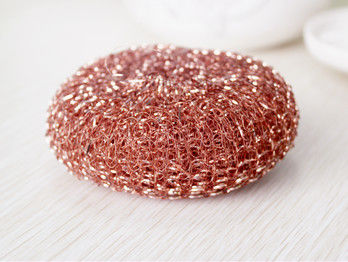 China Eco Friendly Pure Copper Dish Scrubber Mesh Shape For Hotel And Restaurant supplier