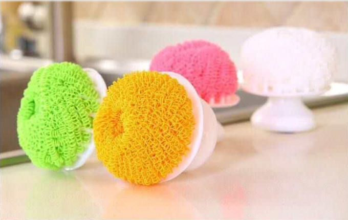 No Peculiar Smell Polyester Fiber Scourer Washing Mesh With Plastic Handle